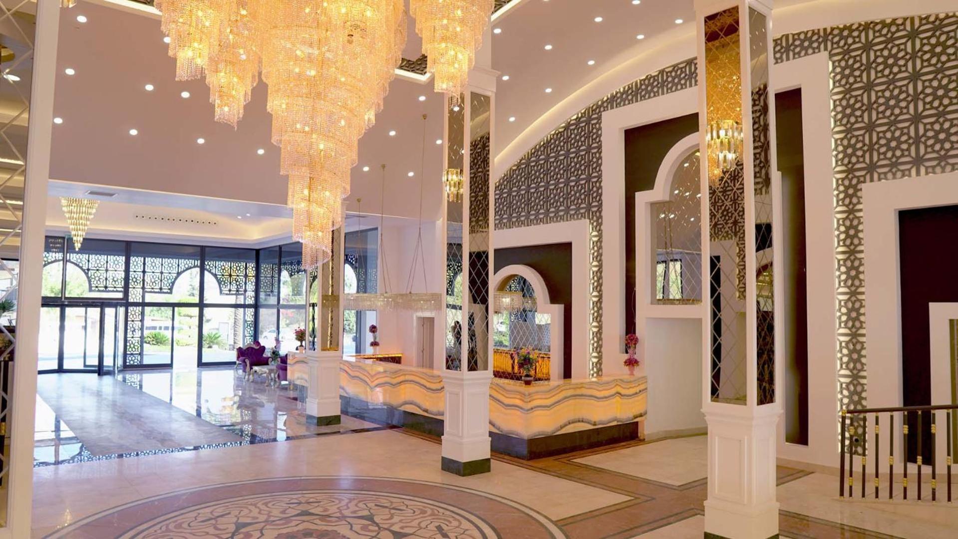 Dream World Palace Colakli Exterior foto