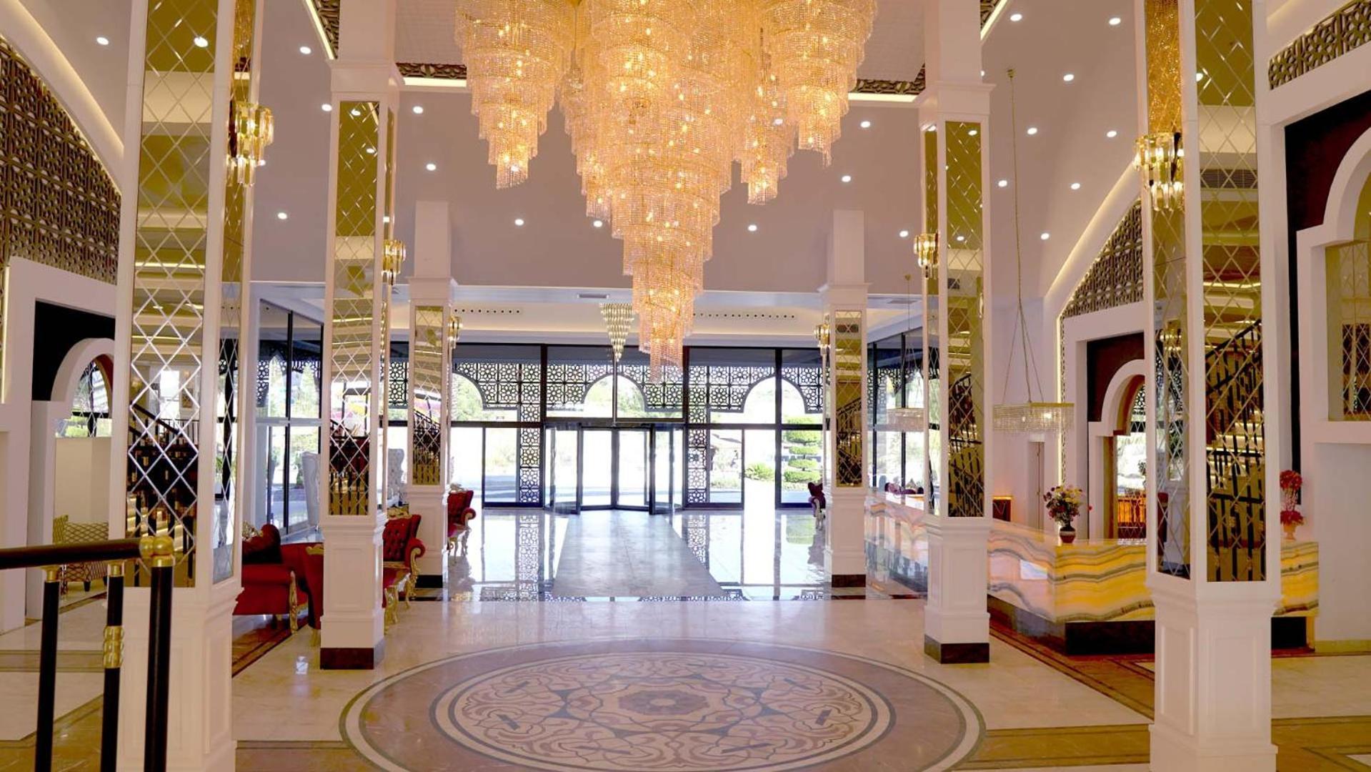 Dream World Palace Colakli Exterior foto