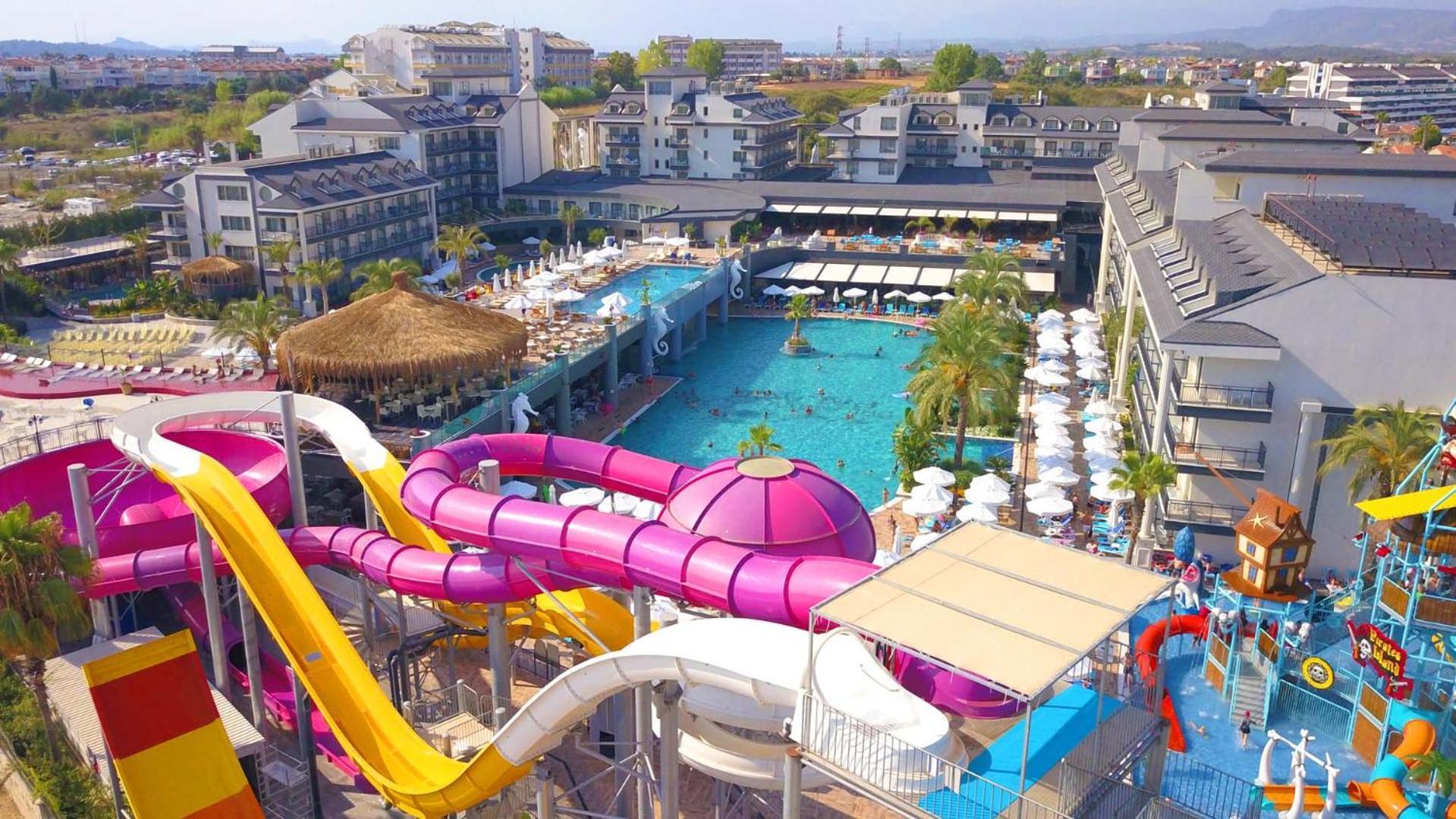 Dream World Palace Colakli Exterior foto