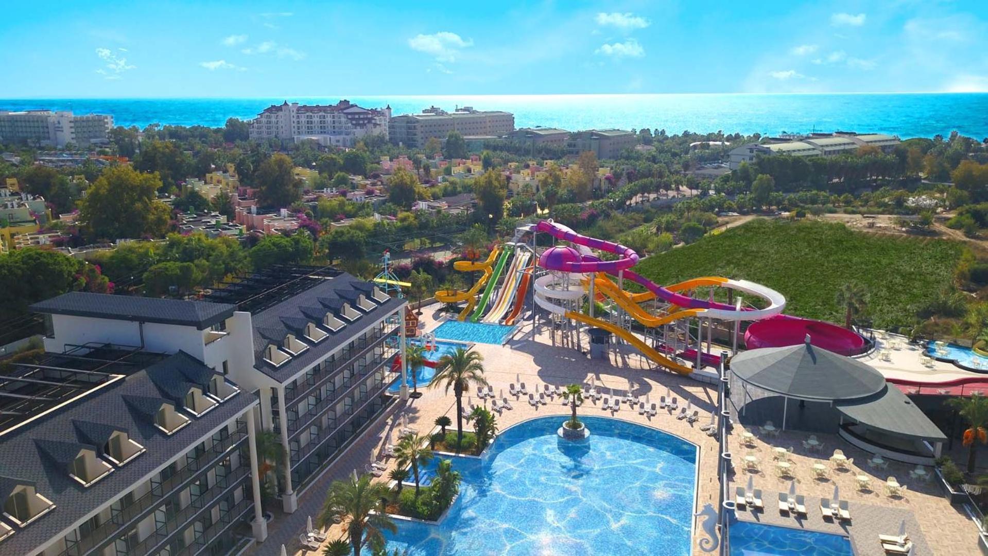 Dream World Palace Colakli Exterior foto