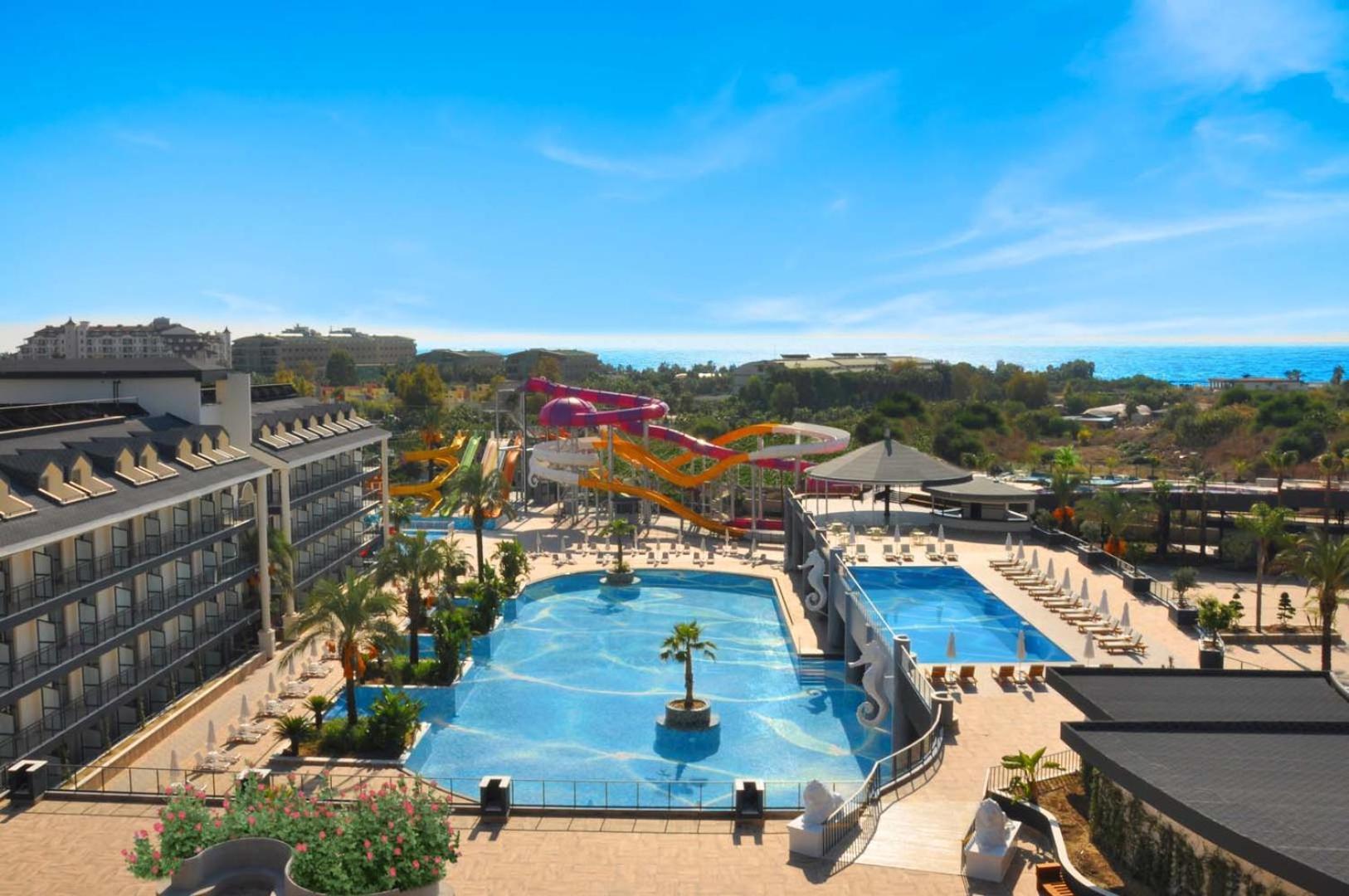 Dream World Palace Colakli Exterior foto